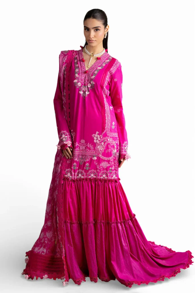 Top 10 Ladies Clothing Brands in Pakistan | Waow.pk
