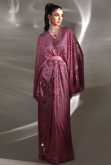  Top 10 Luxury Clothing Brands in Pakistan | waow.pk
