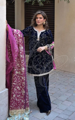  Top 10 Luxury Clothing Brands in Pakistan | waow.pk
