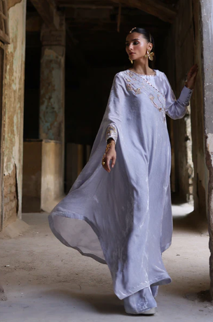  Top 10 Luxury Clothing Brands in Pakistan | waow.pk
