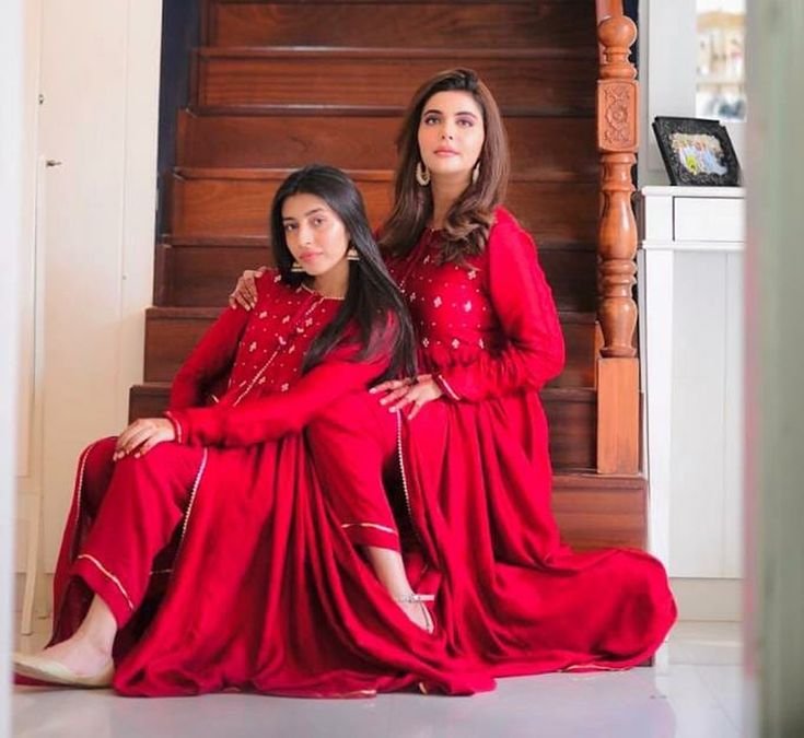 Eid Fashion in Pakistan: Top Must-Have Outfits for the Season