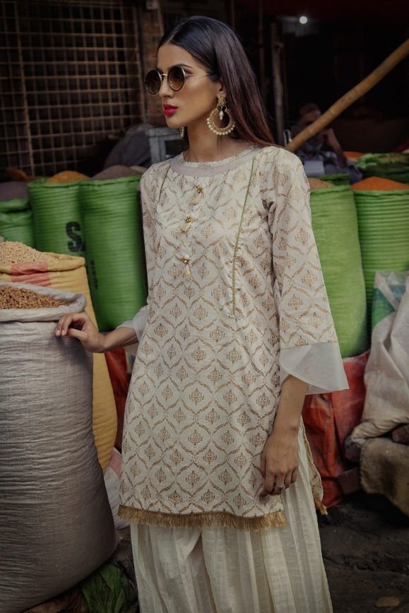 Eid Fashion in Pakistan: Top Must-Have Outfits for the Season