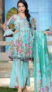 How to Style Pakistani Lawn Dresses for Office Wear: Tips & Tricks