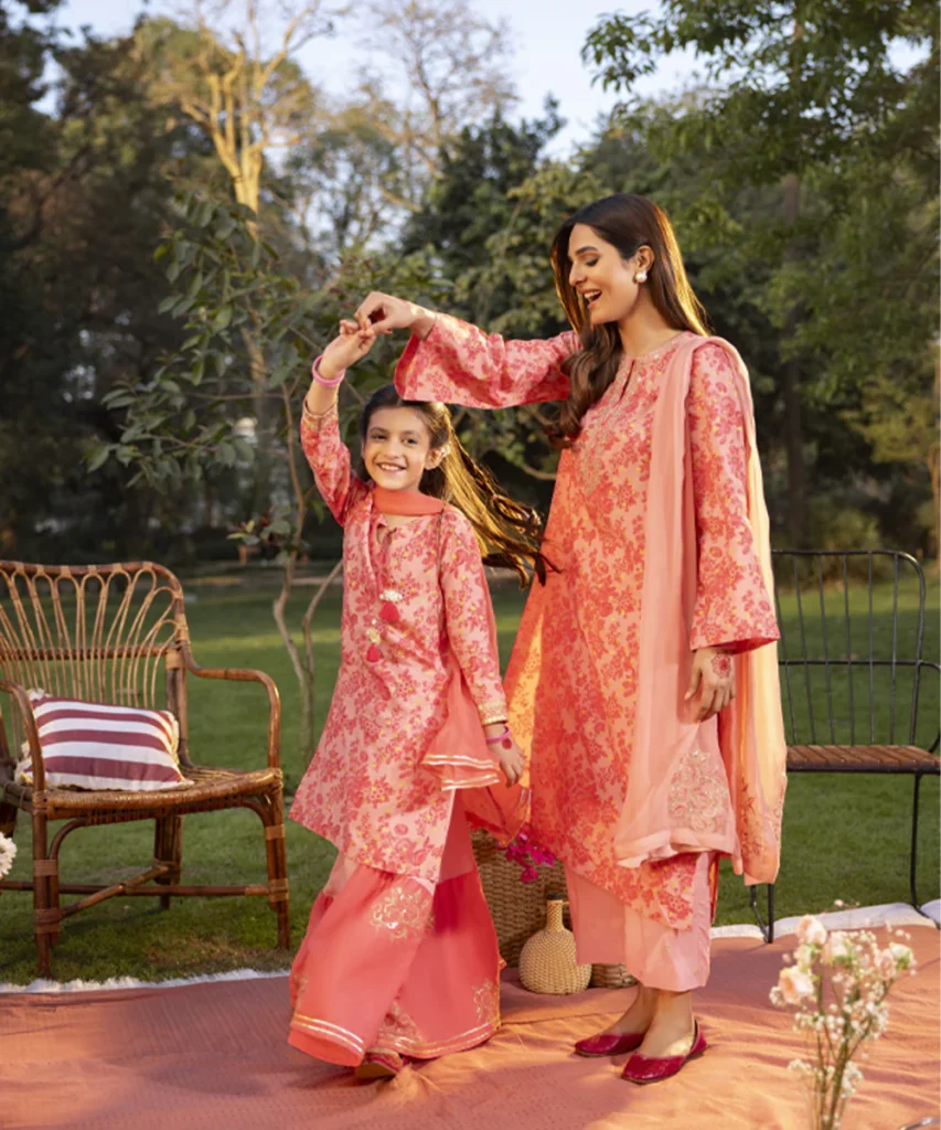 Mother-Daughter Matching Eid Outfits Pakistan 2026 | Look Waow Together
